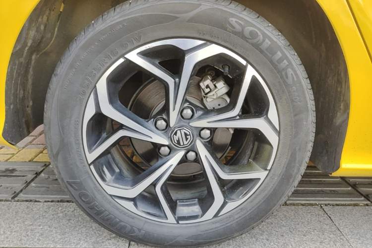 Used MG 5 2022 180 DVVT CVT Youth Luxury Edition Right Rear Wheel Hub