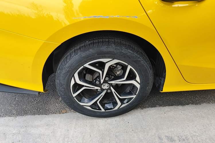 Used MG 5 2022 180 DVVT CVT Youth Flagship Edition Right Rear Wheel Hub