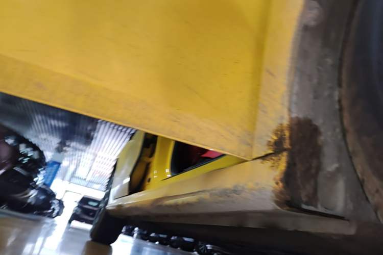 Used MG 5 2022 180 DVVT CVT Youth Luxury Edition Right Side Sill