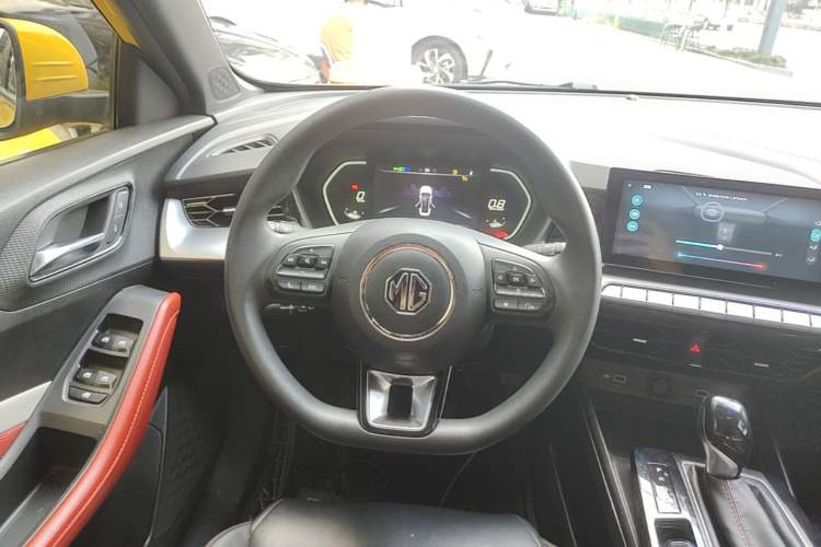 Used MG 5 2022 180 DVVT CVT Youth Luxury Edition Steering Wheel