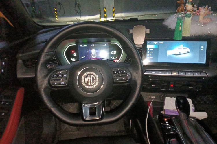 Used MG 5 2022 180 DVVT CVT Youth Luxury Edition Steering Wheel