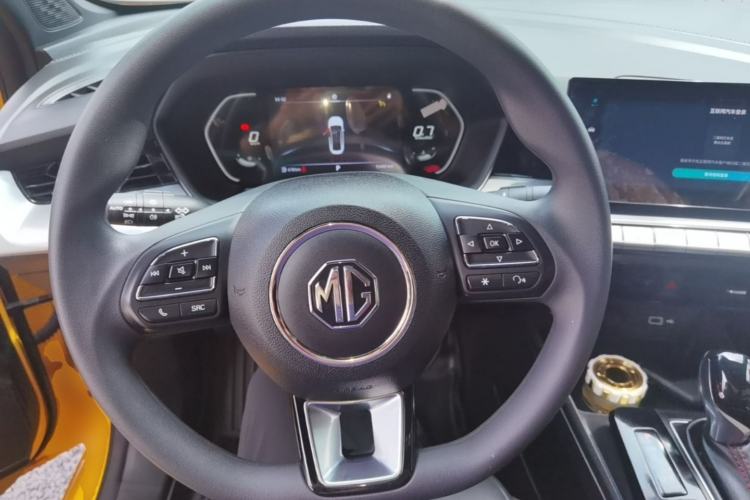 Used MG 5 2022 180 DVVT CVT Youth Luxury Edition Steering Wheel