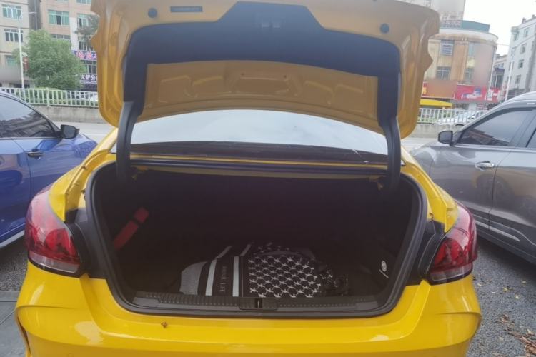 Used MG 5 2022 180 DVVT CVT Youth Luxury Edition Trunk