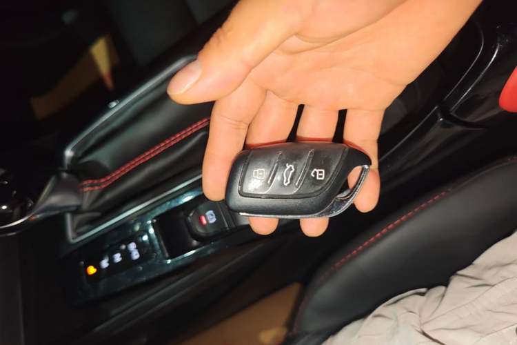 Used MG 5 2022 180 DVVT CVT Youth Luxury Edition Vehicle Key