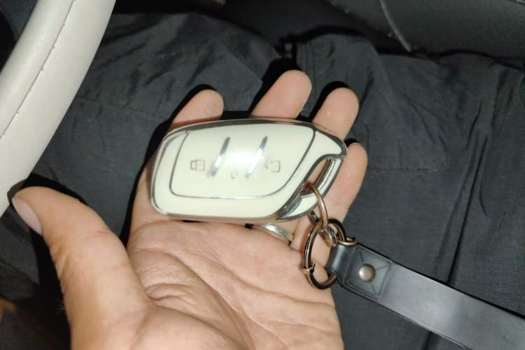 Used MG 5 2022 180 DVVT CVT Youth Luxury Edition Vehicle Key