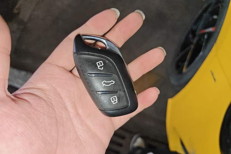 Used MG 5 2022 300TGI DCT Chao Yue Flagship Edition Vehicle Key