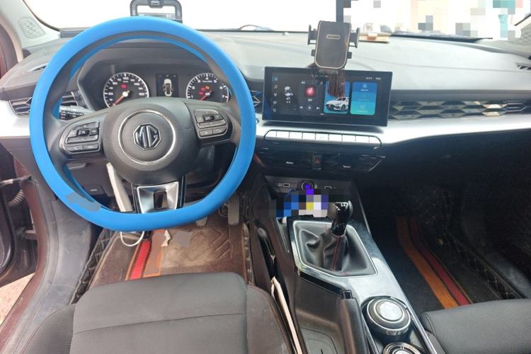 Used MG 5 2023 180 DVVT Manual Fashion Edition Center Console