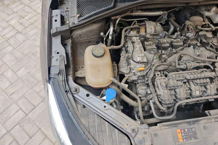 Used MG 5 2023 180 DVVT Manual Fashion Edition Engine Bay Right