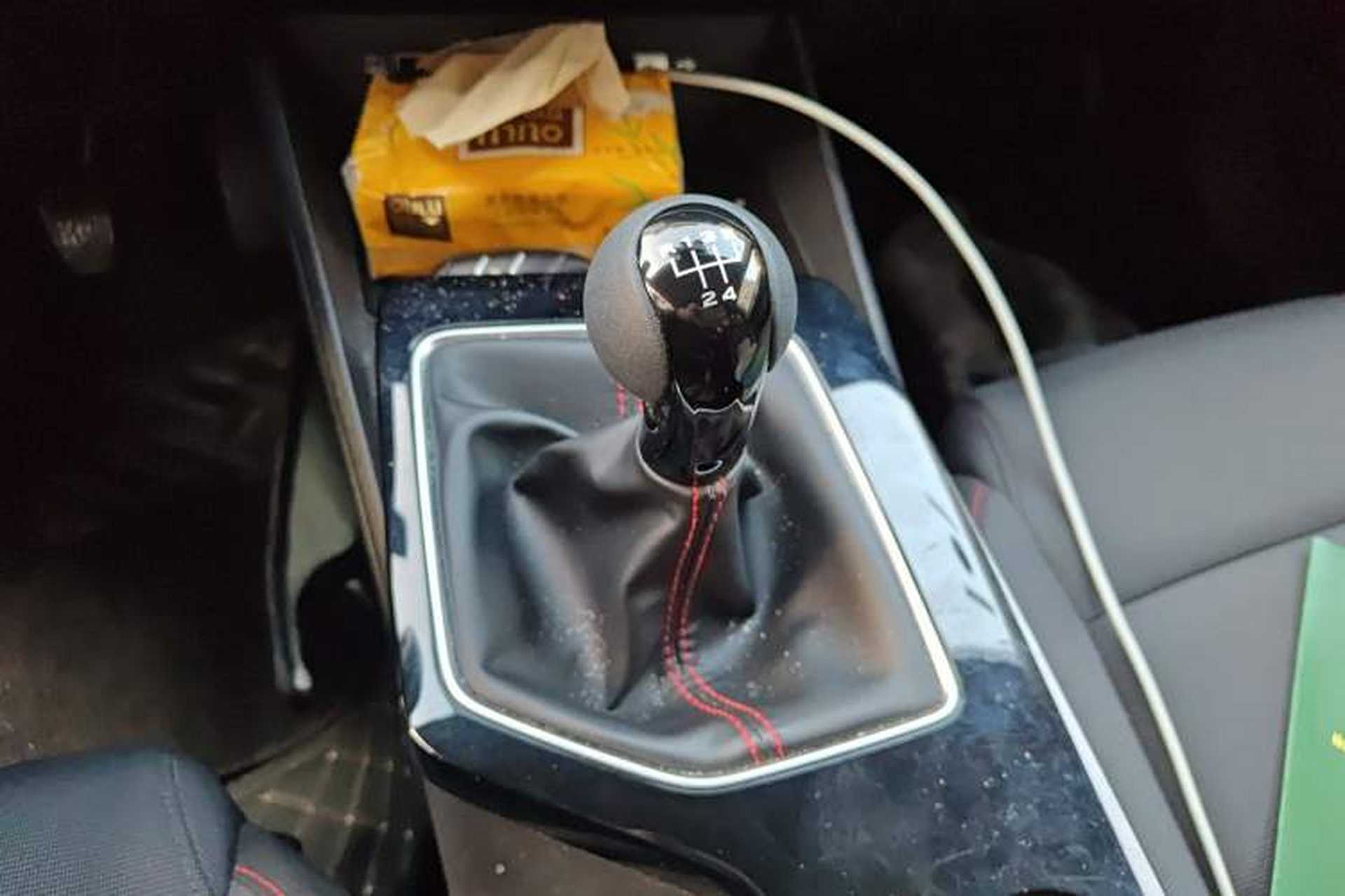 Used MG 5 2023 180 DVVT Manual Fashion Edition Gear Lever