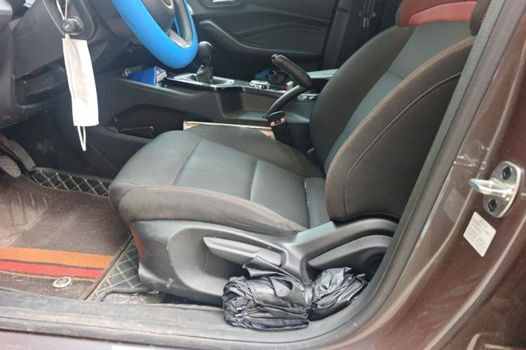 Used MG 5 2023 180 DVVT Manual Fashion Edition Left Front Seat