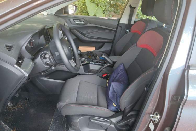 Used MG 5 2023 180 DVVT Manual Fashion Edition Left Front Seat