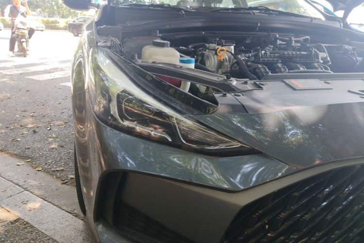 Used MG 5 2023 180 DVVT Manual Fashion Edition Right Front Headlight