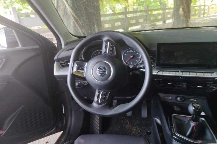 Used MG 5 2023 180 DVVT Manual Fashion Edition Steering Wheel