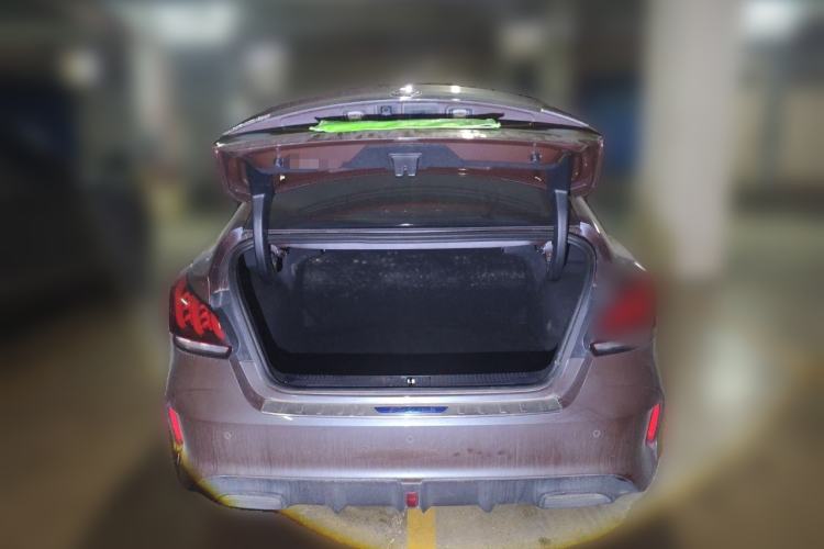 Used MG 5 2023 180 DVVT Manual Fashion Edition Trunk
