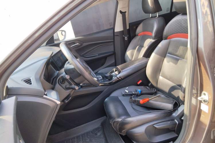 Used MG 5 2023 180 DVVT CVT Luxury Edition Left Front Seat