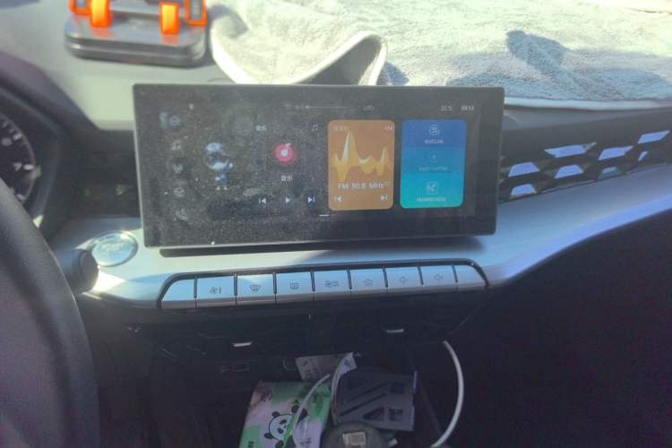 Used MG 5 2023 180 DVVT Manual Fashion Edition Audio And AC Panel