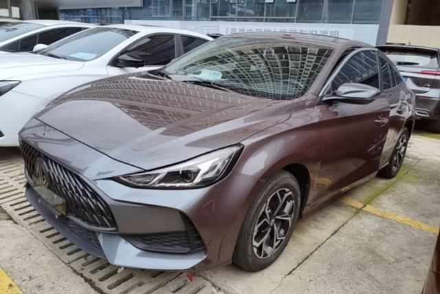 Used MG 5 2023 180 DVVT CVT Fashion Edition