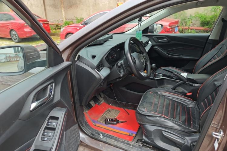 Used MG 5 2023 180 DVVT Manual Fashion Edition Driver Seat