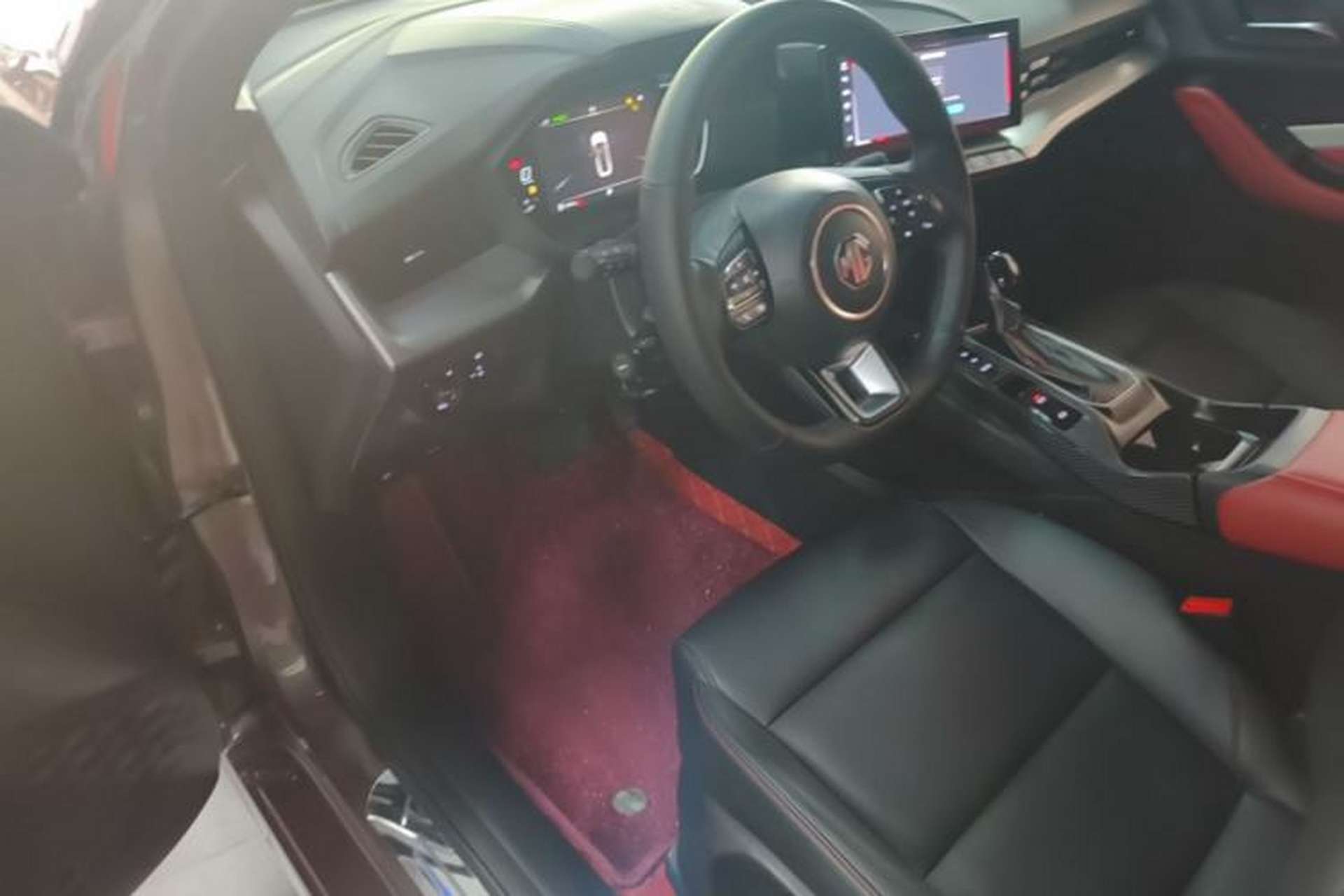 Used MG 5 2023 180 DVVT CVT Luxury Edition Driver Seat