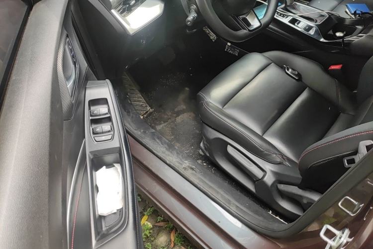 Used MG 5 2023 180 DVVT CVT Fashion Edition Driver Seat