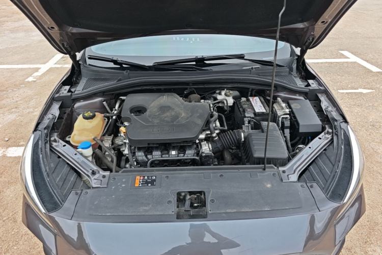 Used MG 5 2023 180 DVVT CVT Luxury Edition Engine Bay