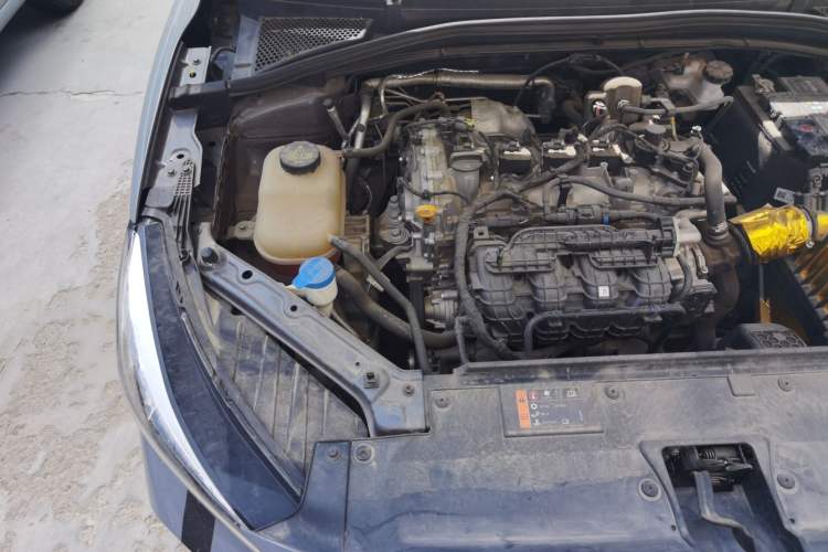 Used MG 5 2023 180 DVVT Manual Fashion Edition Engine Bay Right