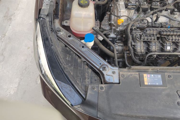Used MG 5 2023 180 DVVT Manual Fashion Edition Engine Bay Right