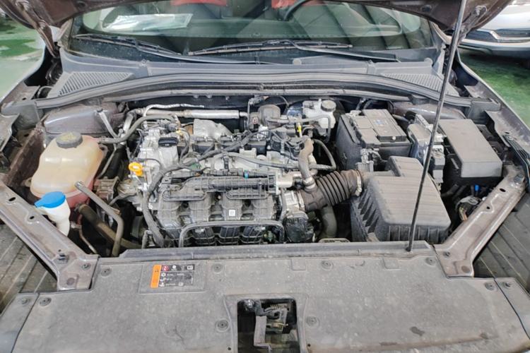 Used MG 5 2023 180 DVVT Manual Fashion Edition Engine Bay