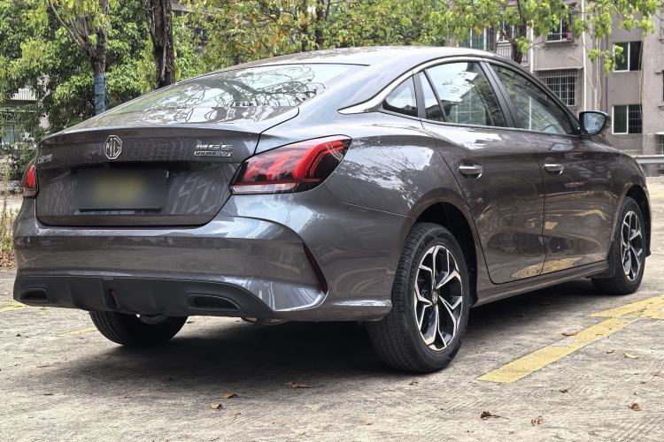 Used MG 5 2023 180 DVVT Manual Fashion Edition Exterior 3