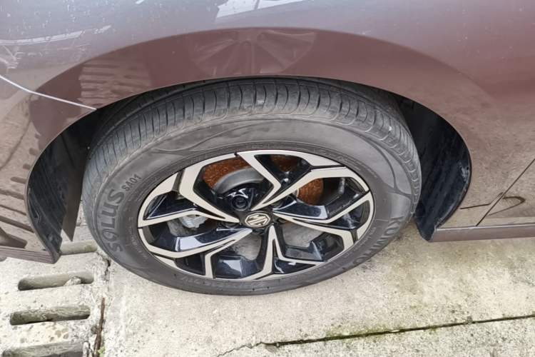 Used MG 5 2023 180 DVVT CVT Fashion Edition Exterior 4
