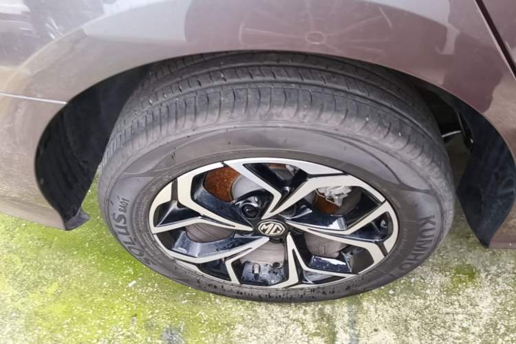 Used MG 5 2023 180 DVVT CVT Fashion Edition Exterior 5