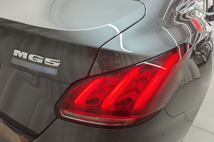 Used MG 5 2023 180 DVVT Manual Fashion Edition Exterior 6
