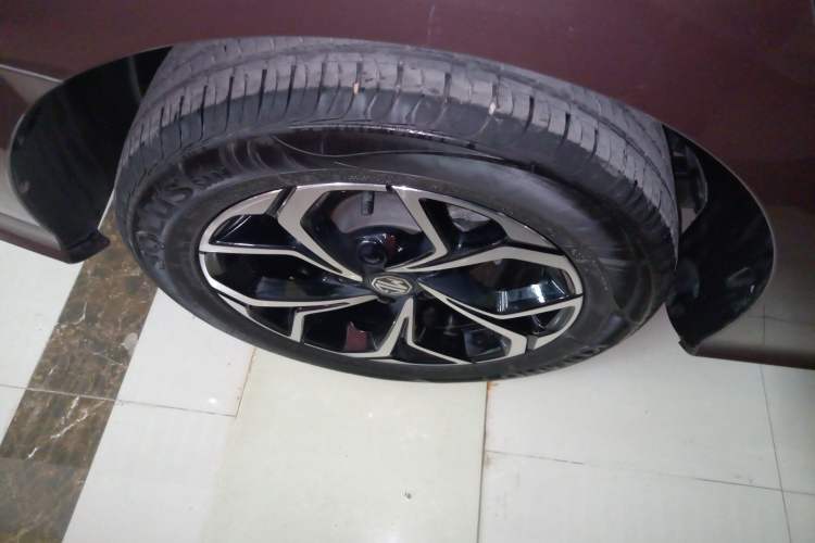 Used MG 5 2023 180 DVVT CVT Fashion Edition Exterior 8