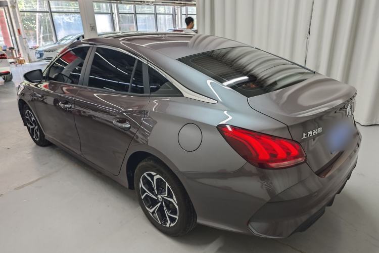 Used MG 5 2023 180 DVVT Manual Fashion Edition Exterior 9