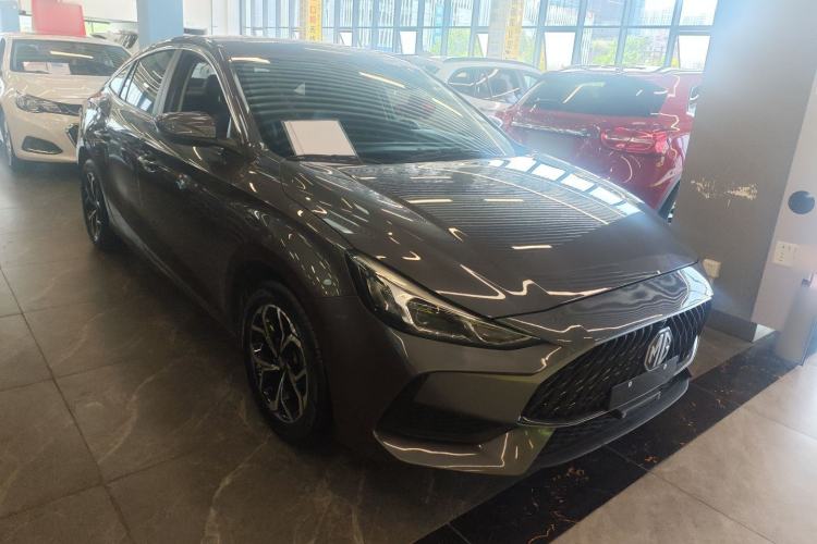 Used MG 5 2023 180 DVVT CVT Fashion Edition Front Right 45 Deg