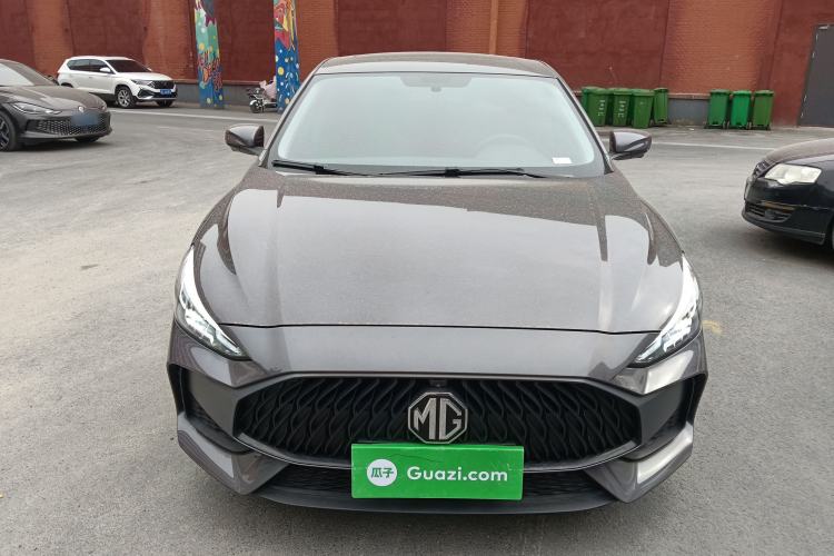 Used MG 5 2023 180 DVVT CVT Luxury Edition Front