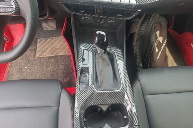 Used MG 5 2023 180 DVVT CVT Fashion Edition Gear Lever