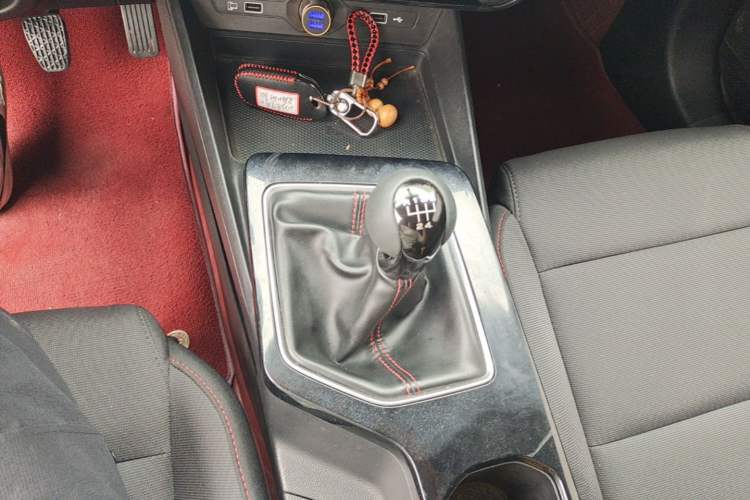 Used MG 5 2023 180 DVVT Manual Fashion Edition Gear Lever