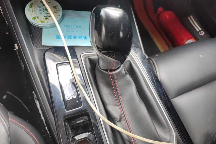Used MG 5 2023 180 DVVT CVT Fashion Edition Gear Lever