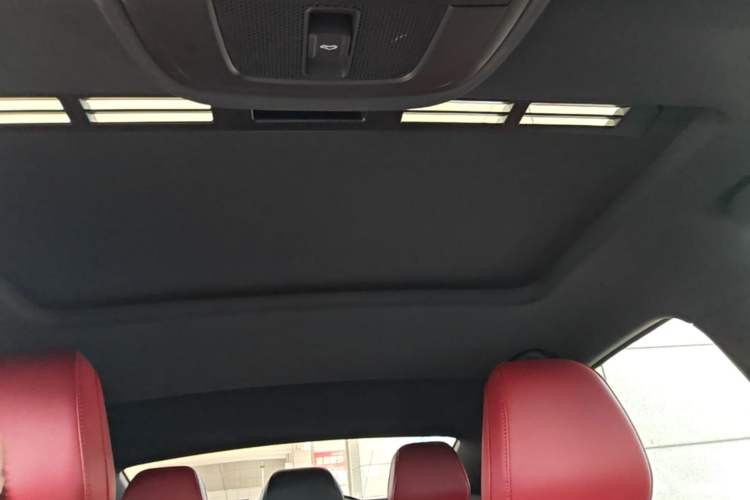 Used MG 5 2023 180 DVVT CVT Luxury Edition Headliner