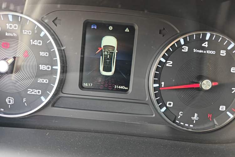 Used MG 5 2023 180 DVVT Manual Fashion Edition Instrument Cluster