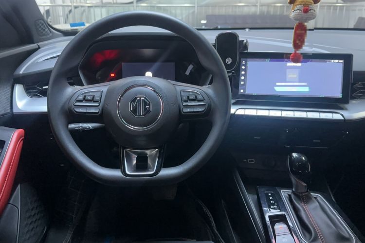 Used MG 5 2023 180 DVVT CVT Luxury Edition Interior 1