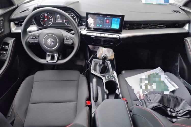 Used MG 5 2023 180 DVVT Manual Fashion Edition Interior 2