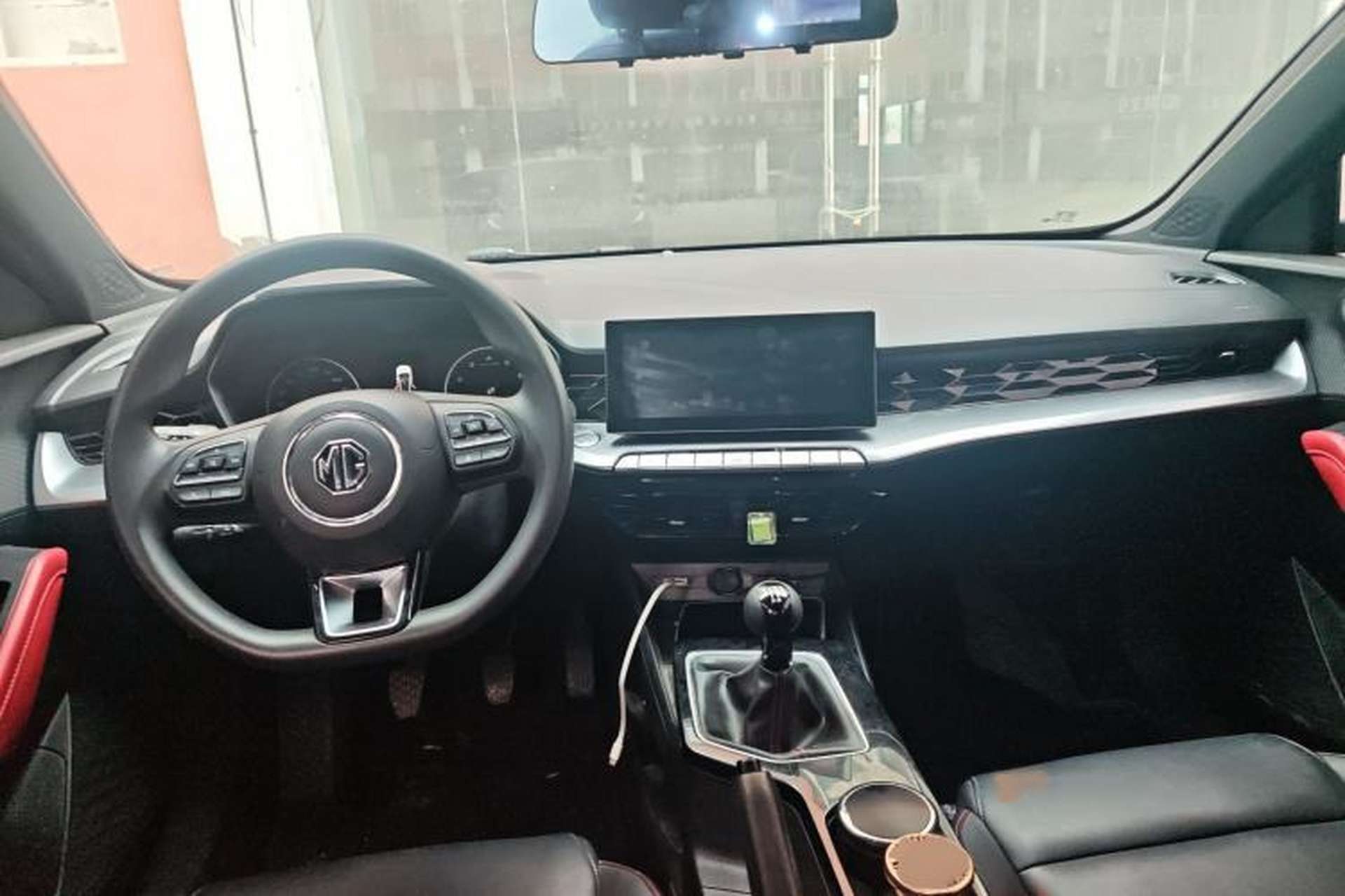 Used MG 5 2023 180 DVVT Manual Luxury Edition Interior 2