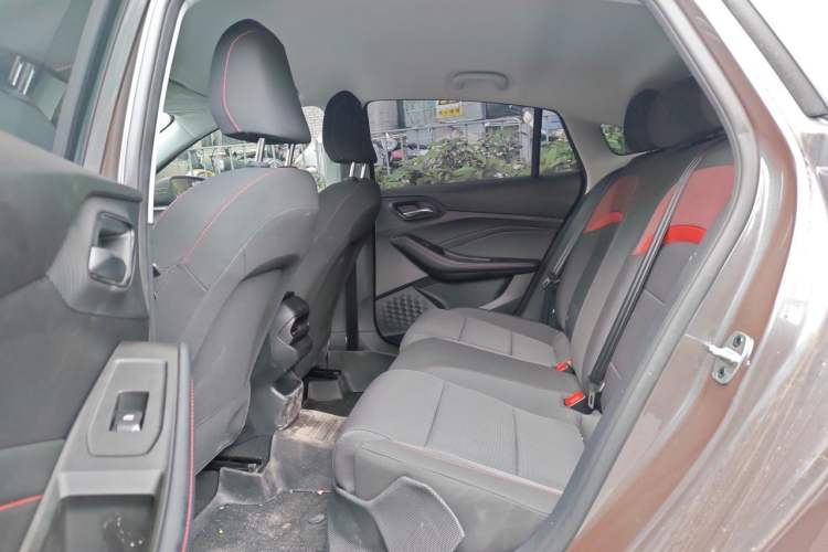 Used MG 5 2023 180 DVVT Manual Fashion Edition Interior 4