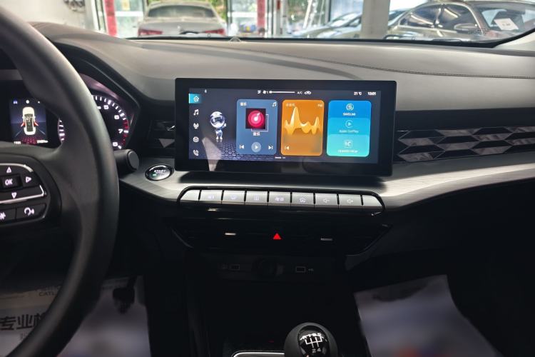 Used MG 5 2023 180 DVVT Manual Fashion Edition Interior 6