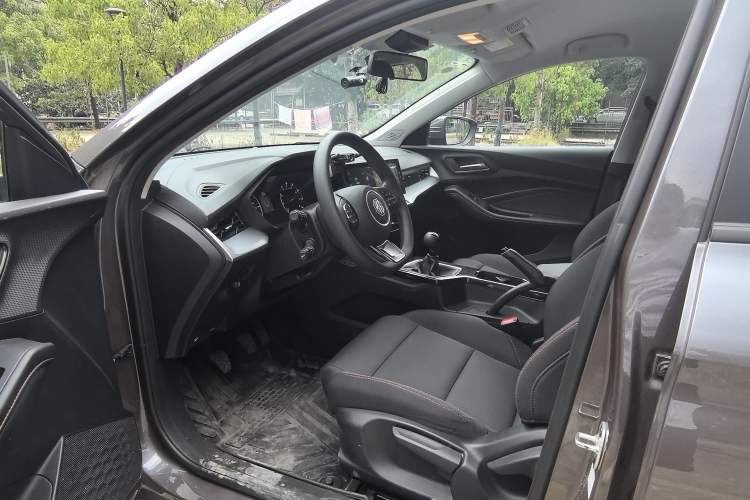 Used MG 5 2023 180 DVVT Manual Fashion Edition Interior 7