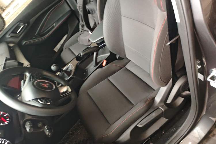 Used MG 5 2023 Facelift Model 180DVVT Manual Fashion Edition Left Front Seat