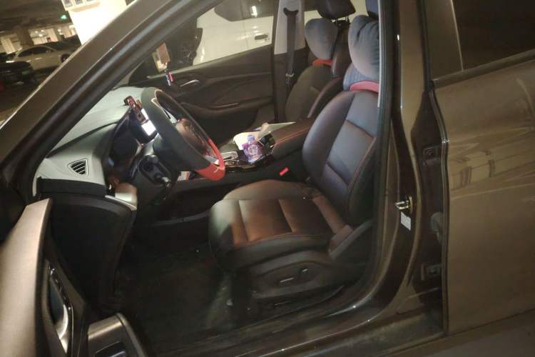 Used MG 5 2023 180 DVVT CVT Flagship Edition Left Front Seat
