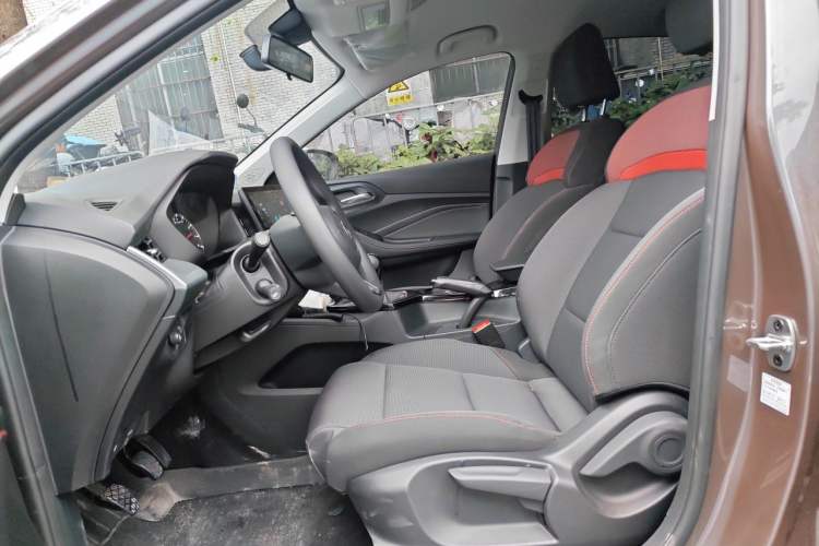Used MG 5 2023 180 DVVT Manual Fashion Edition Left Front Seat